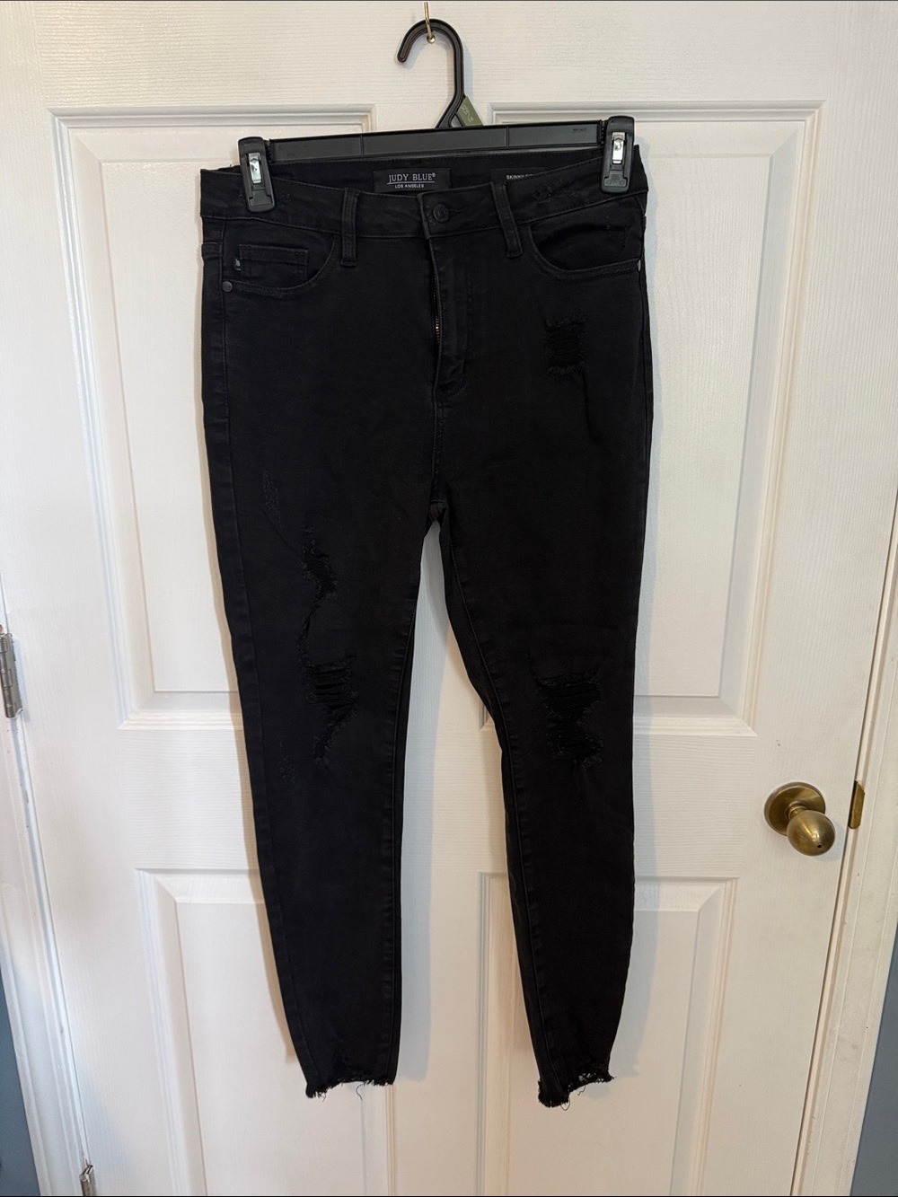 Judy Blue Black Distressed High-Rise Skinny Jeans